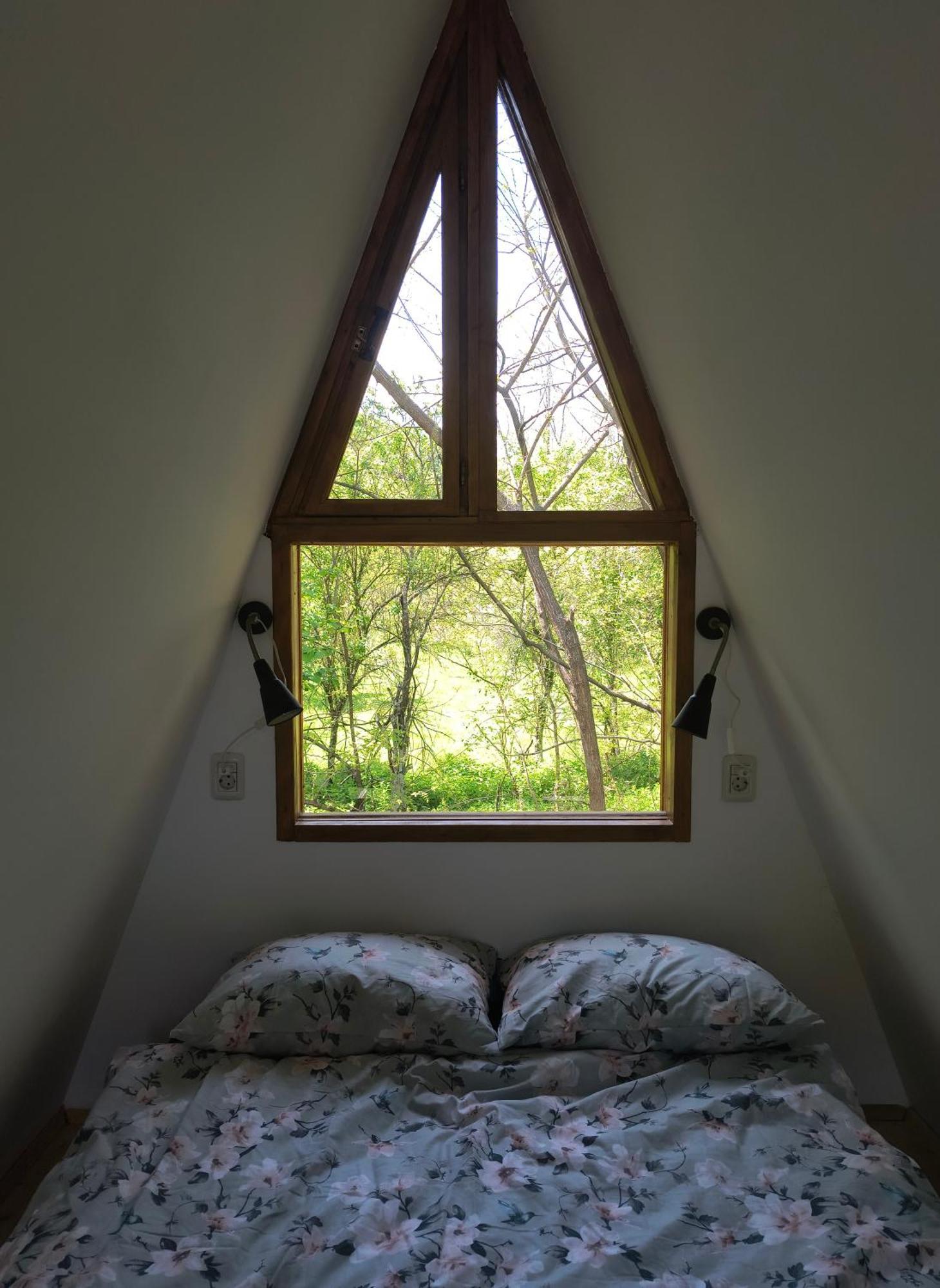 Отель Retreat In Padure Buchin Экстерьер фото